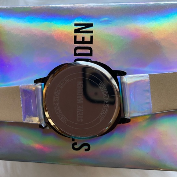 Steve Madden ladies digital watch silver with iridescent color - Picture 6 of 10